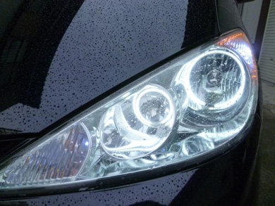 ���H����