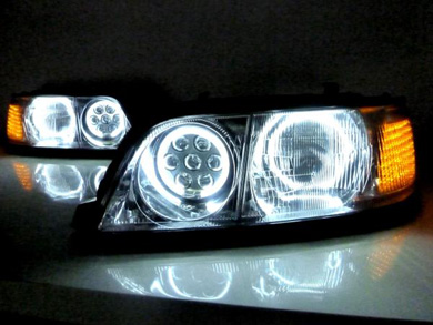 ���H����