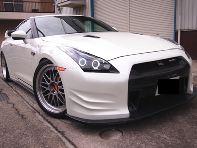 ���H����